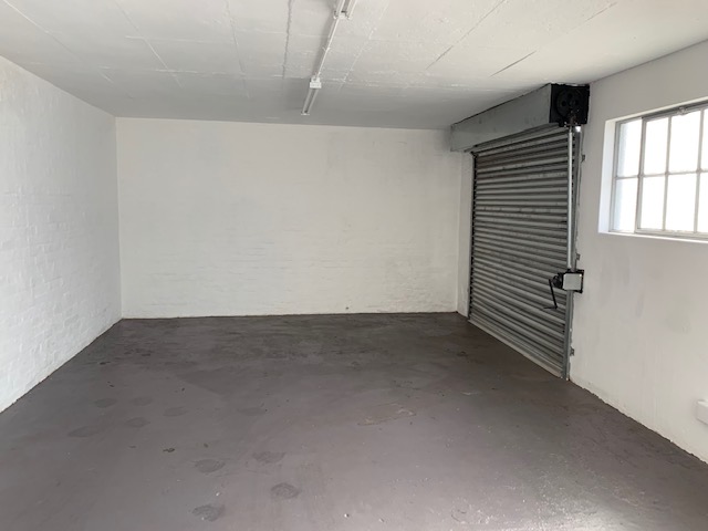 To Let commercial Property for Rent in Maitland Western Cape